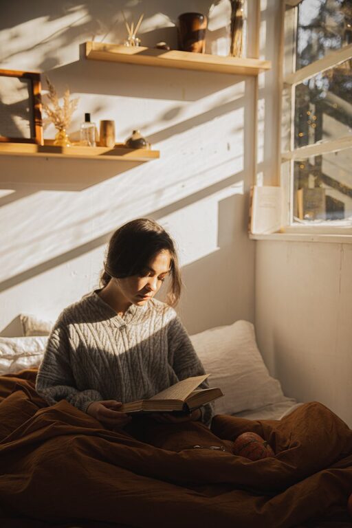 Simple Steps to Create a Cozy and Inviting Reading Nook at Home