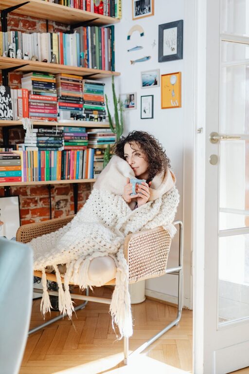 Tips for Creating a Cozy Reading Nook in Your Home